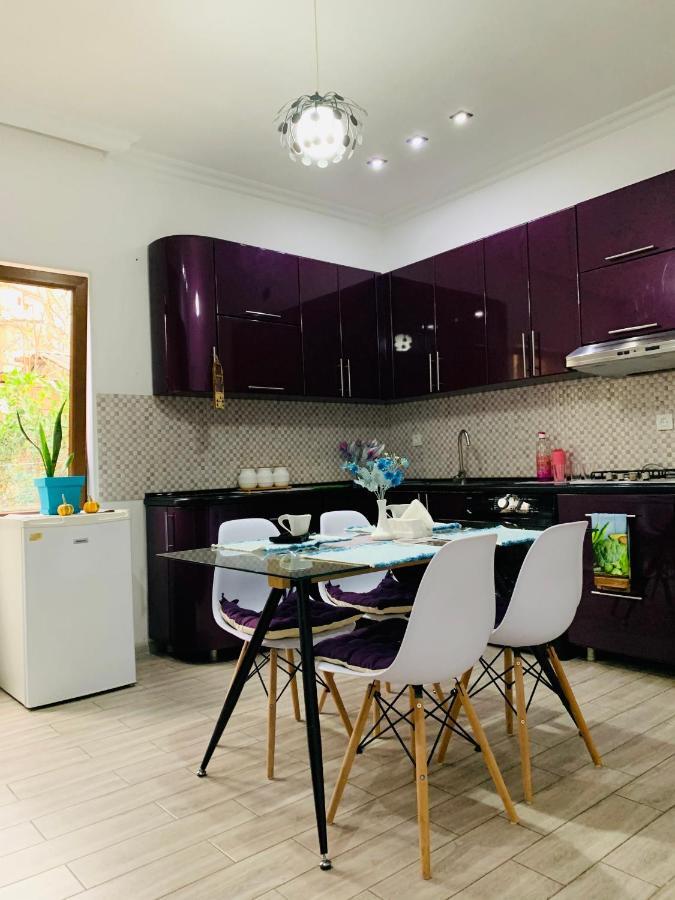 Sweet Apartment In Kʼutʼaisi Exterior foto